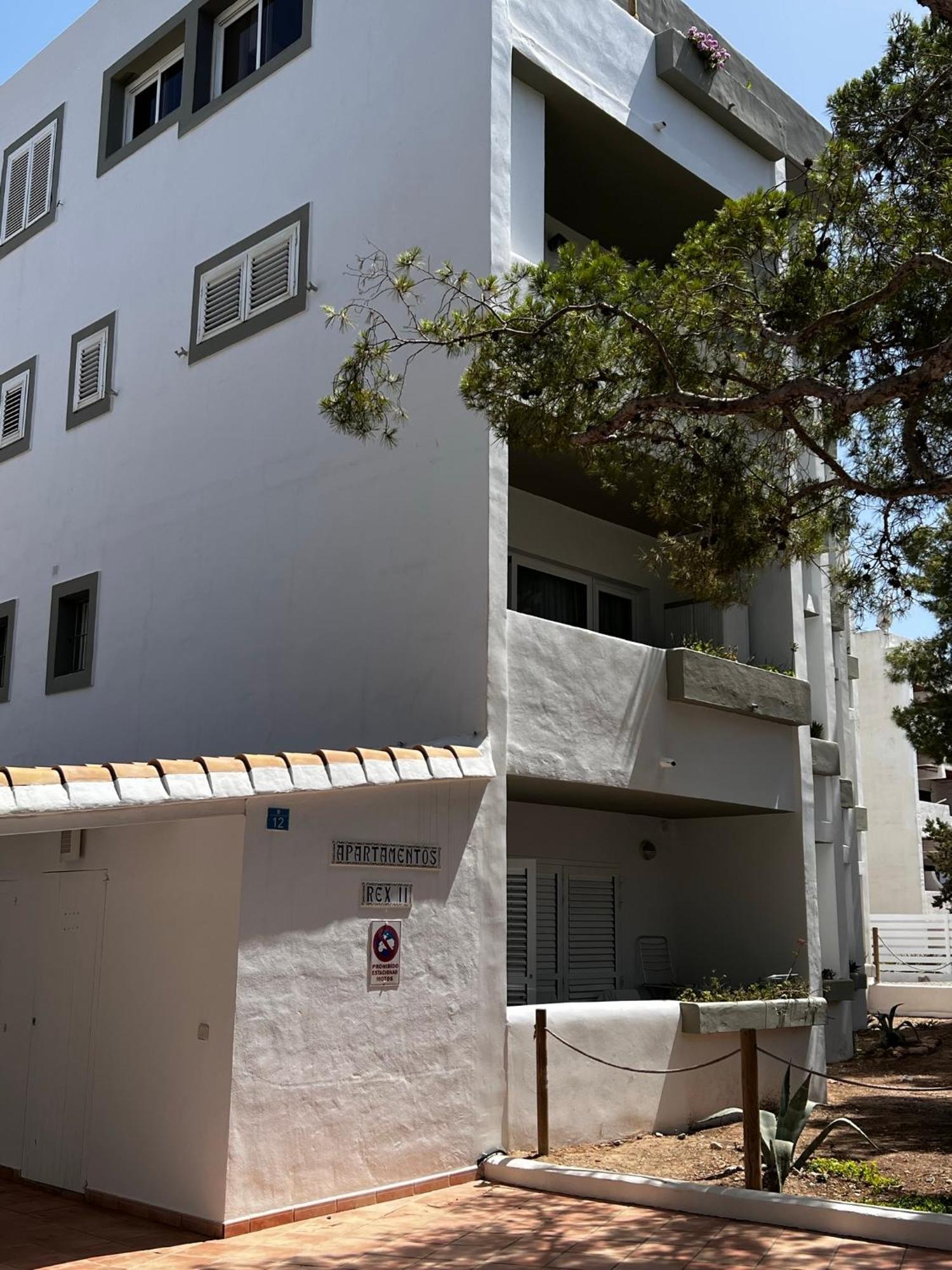 Edificio Rexii Apartamento Es Pujols Exterior foto